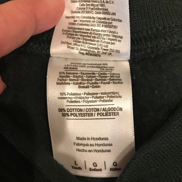 Christmas Sweatshirt with German Shepard D… - Picture 5 of 5